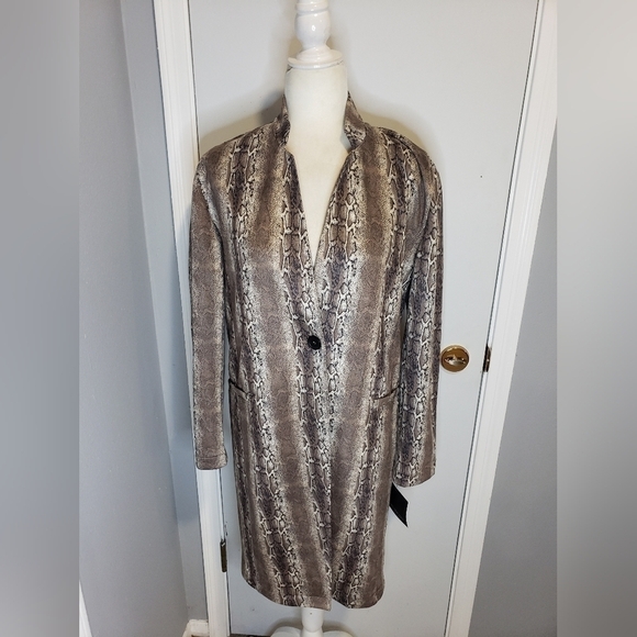 𝅺andrew Marc Coat - Picture 3 of 13